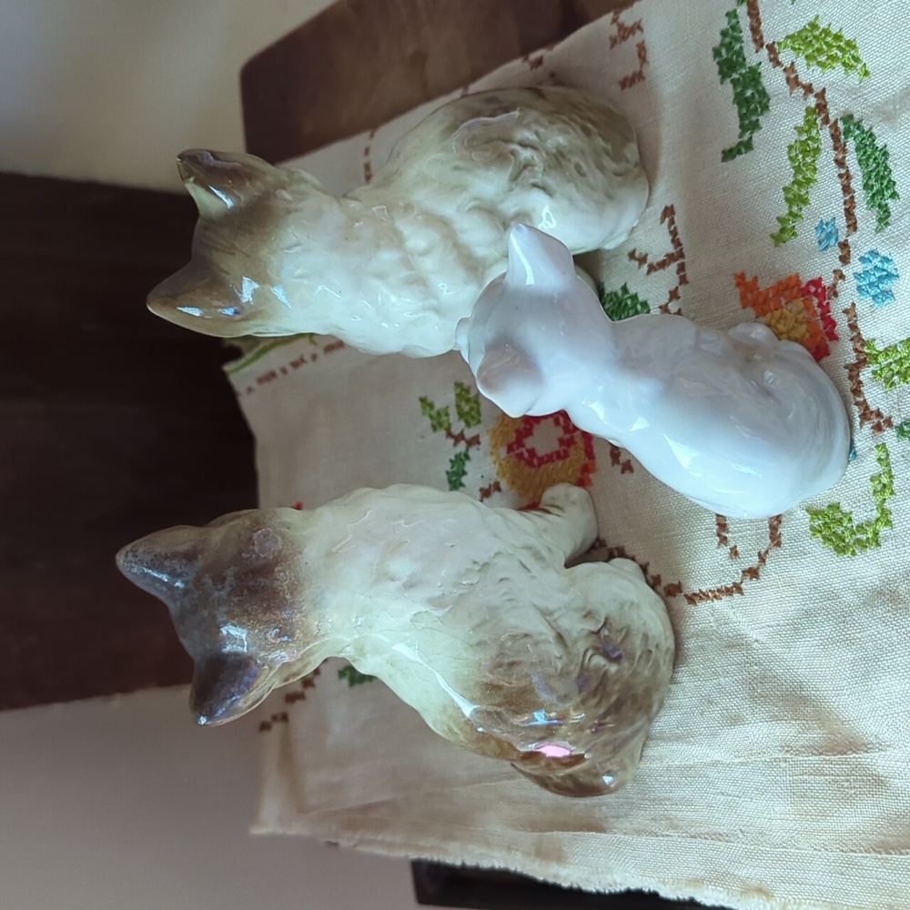 Collection of Vintage Ceramic Cats Made in Japan - Picture 4 of 8